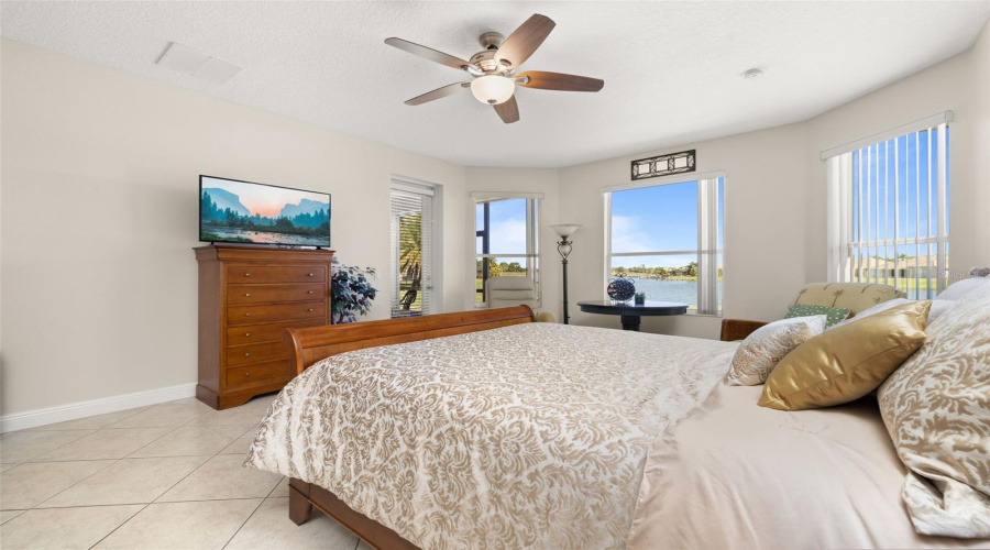 KISSIMMEE, Florida 34746, 4 Bedrooms Bedrooms, ,3 BathroomsBathrooms,Residential,For Sale,CAPTAINS,0,MFRS5145229