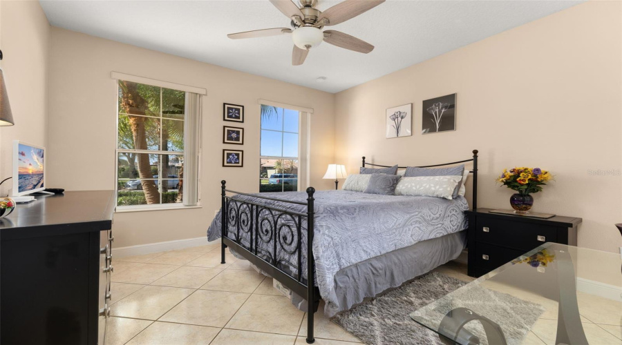 KISSIMMEE, Florida 34746, 4 Bedrooms Bedrooms, ,3 BathroomsBathrooms,Residential,For Sale,CAPTAINS,0,MFRS5145229