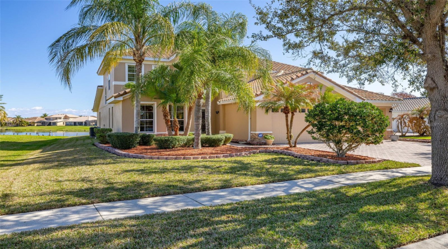KISSIMMEE, Florida 34746, 4 Bedrooms Bedrooms, ,3 BathroomsBathrooms,Residential,For Sale,CAPTAINS,0,MFRS5145229