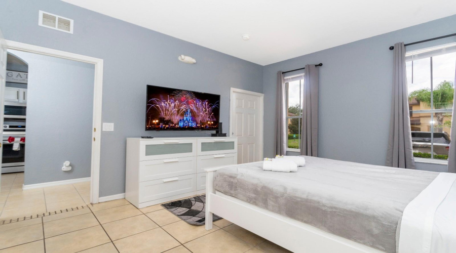 DAVENPORT, Florida 33897, 4 Bedrooms Bedrooms, ,2 BathroomsBathrooms,Residential,For Sale,BERGAMO,0,MFRO6390093