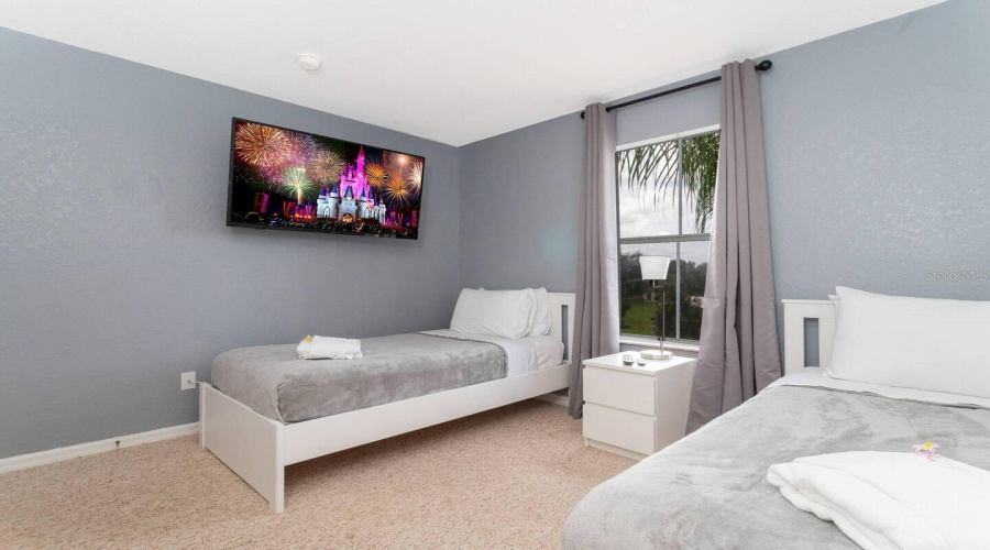 DAVENPORT, Florida 33897, 4 Bedrooms Bedrooms, ,2 BathroomsBathrooms,Residential,For Sale,BERGAMO,0,MFRO6390093