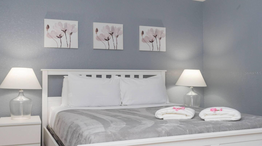 DAVENPORT, Florida 33897, 4 Bedrooms Bedrooms, ,2 BathroomsBathrooms,Residential,For Sale,BERGAMO,0,MFRO6390093