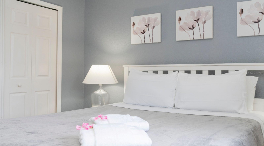 DAVENPORT, Florida 33897, 4 Bedrooms Bedrooms, ,2 BathroomsBathrooms,Residential,For Sale,BERGAMO,0,MFRO6390093