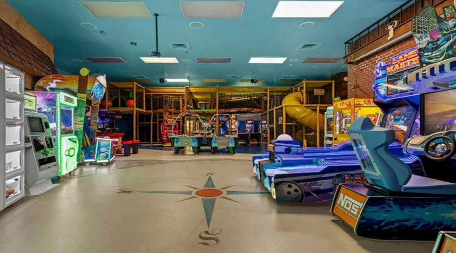 DAVENPORT, Florida 33897, 4 Bedrooms Bedrooms, ,2 BathroomsBathrooms,Residential,For Sale,BERGAMO,0,MFRO6390093