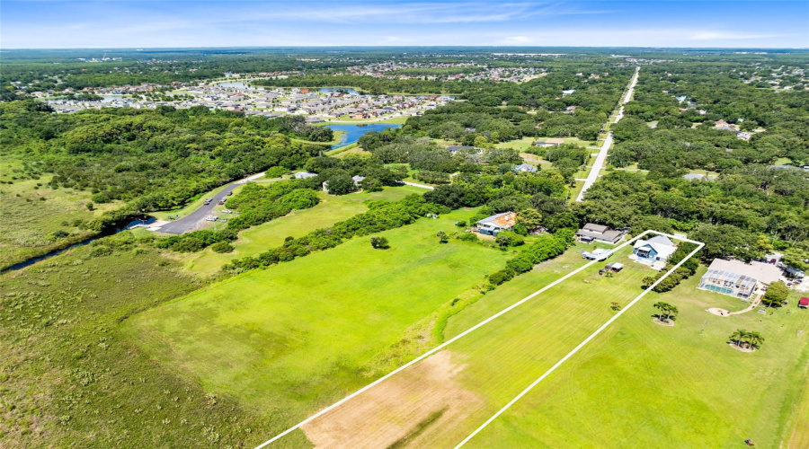 KISSIMMEE, Florida 34746, 2 Bedrooms Bedrooms, ,2 BathroomsBathrooms,Residential,For Sale,RIDGEWAY,0,MFRS5145382