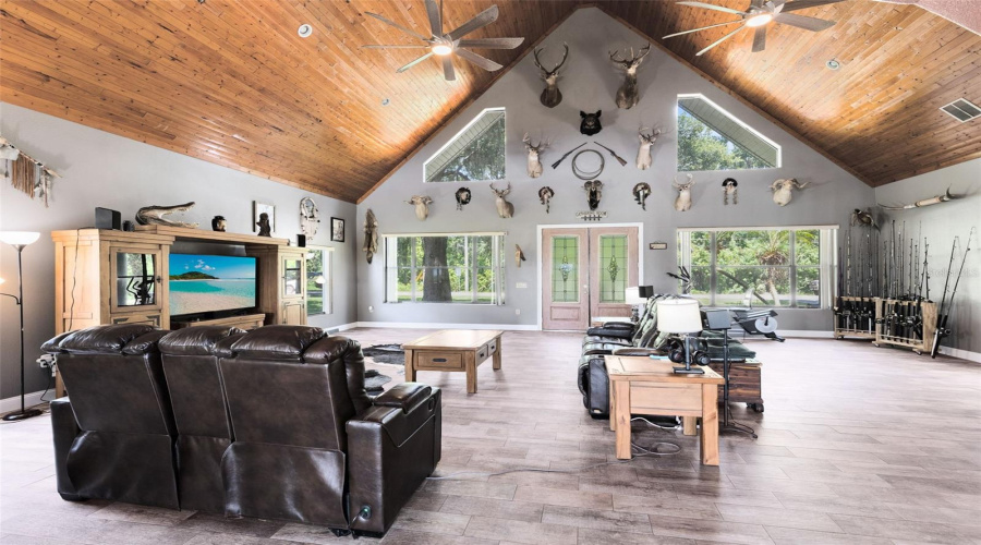 KISSIMMEE, Florida 34746, 2 Bedrooms Bedrooms, ,2 BathroomsBathrooms,Residential,For Sale,RIDGEWAY,0,MFRS5145382