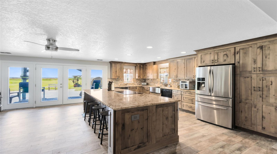 KISSIMMEE, Florida 34746, 2 Bedrooms Bedrooms, ,2 BathroomsBathrooms,Residential,For Sale,RIDGEWAY,0,MFRS5145382