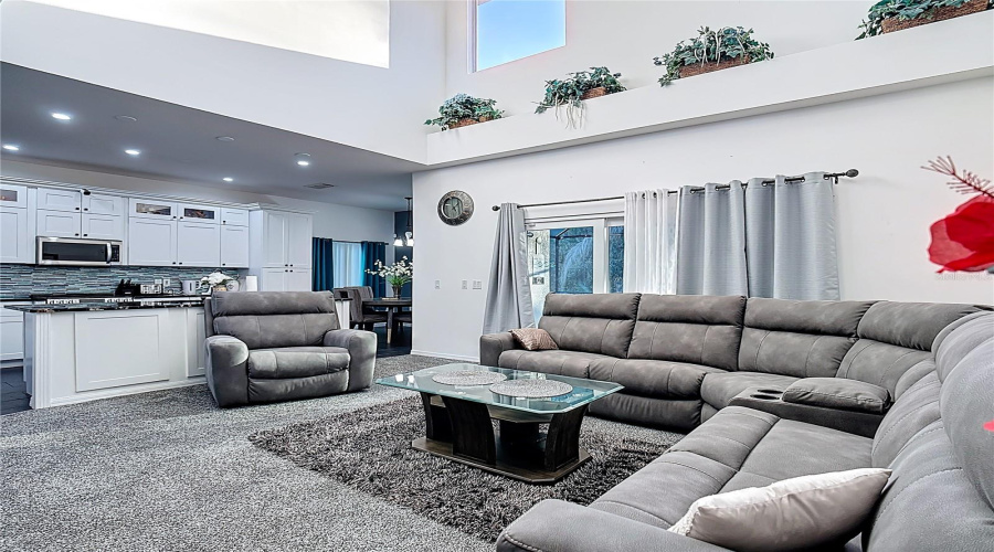 KISSIMMEE, Florida 34746, 5 Bedrooms Bedrooms, ,3 BathroomsBathrooms,Residential,For Sale,CUMBRIAN LAKES,0,MFRO6389975