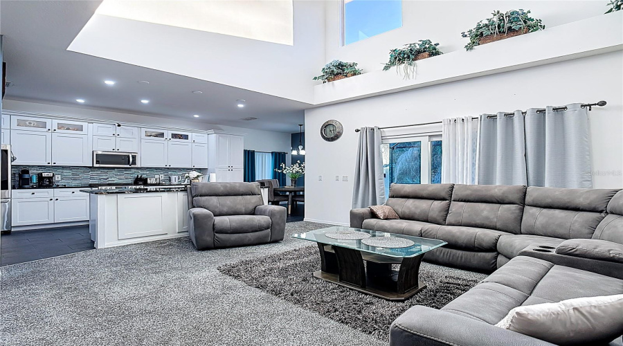 KISSIMMEE, Florida 34746, 5 Bedrooms Bedrooms, ,3 BathroomsBathrooms,Residential,For Sale,CUMBRIAN LAKES,0,MFRO6389975