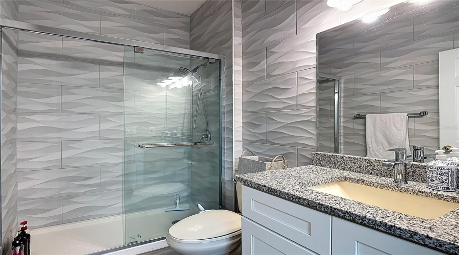 KISSIMMEE, Florida 34746, 5 Bedrooms Bedrooms, ,3 BathroomsBathrooms,Residential,For Sale,CUMBRIAN LAKES,0,MFRO6389975