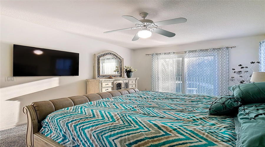 KISSIMMEE, Florida 34746, 5 Bedrooms Bedrooms, ,3 BathroomsBathrooms,Residential,For Sale,CUMBRIAN LAKES,0,MFRO6389975