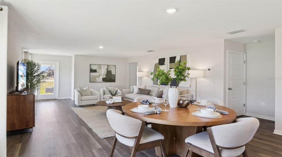 DAVENPORT, Florida 33837, 4 Bedrooms Bedrooms, ,2 BathroomsBathrooms,Residential,For Sale,PARTINGTON,0,MFRO6390164