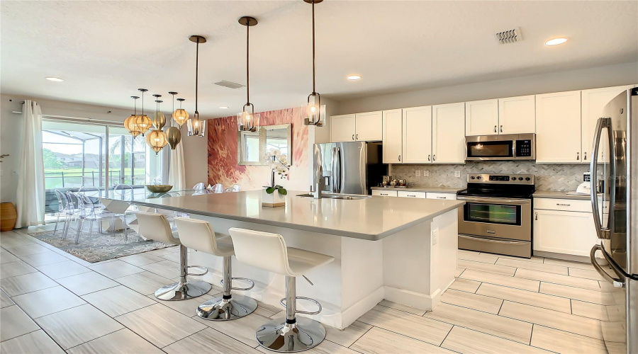 KISSIMMEE, Florida 34746, 9 Bedrooms Bedrooms, ,7 BathroomsBathrooms,Residential,For Sale,MARCELLO,0,MFRO6342893