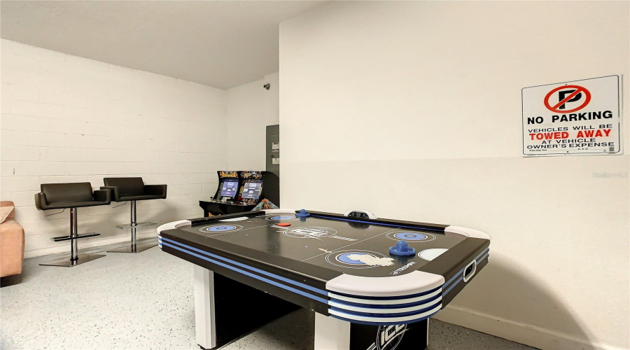 KISSIMMEE, Florida 34746, 9 Bedrooms Bedrooms, ,7 BathroomsBathrooms,Residential,For Sale,MARCELLO,0,MFRO6342893