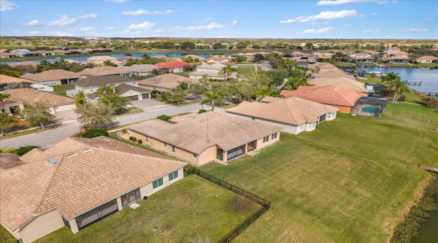 KISSIMMEE, Florida 34746, 4 Bedrooms Bedrooms, ,3 BathroomsBathrooms,Residential,For Sale,SOMERSET,0,MFRO6389228