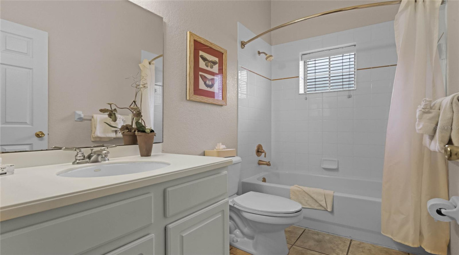 DAVENPORT, Florida 33897, 2 Bedrooms Bedrooms, ,2 BathroomsBathrooms,Residential,For Sale,LUCAYA,0,MFRS5145661