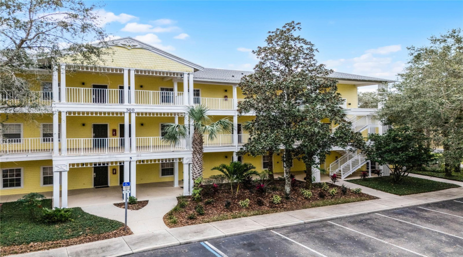 DAVENPORT, Florida 33897, 2 Bedrooms Bedrooms, ,2 BathroomsBathrooms,Residential,For Sale,LUCAYA,0,MFRS5145661