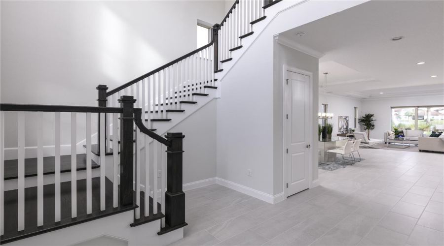 ORLANDO, Florida 32836, 4 Bedrooms Bedrooms, ,4 BathroomsBathrooms,Residential,For Sale,ROYAL CYPRESS,0,MFRO6390187