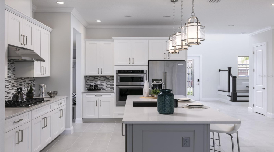 ORLANDO, Florida 32836, 4 Bedrooms Bedrooms, ,4 BathroomsBathrooms,Residential,For Sale,ROYAL CYPRESS,0,MFRO6390187