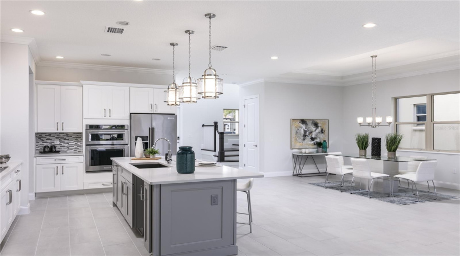 ORLANDO, Florida 32836, 4 Bedrooms Bedrooms, ,4 BathroomsBathrooms,Residential,For Sale,ROYAL CYPRESS,0,MFRO6390187