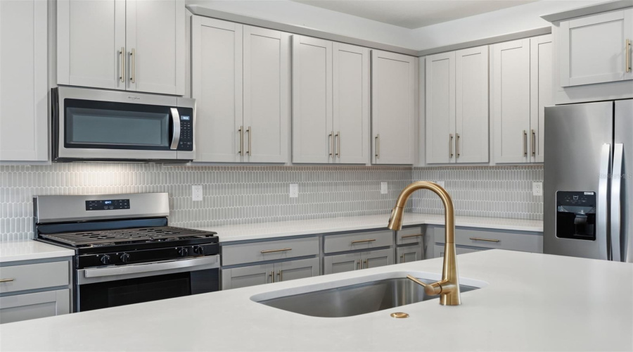 Island Village at Celebration Lot 284 Kitchen