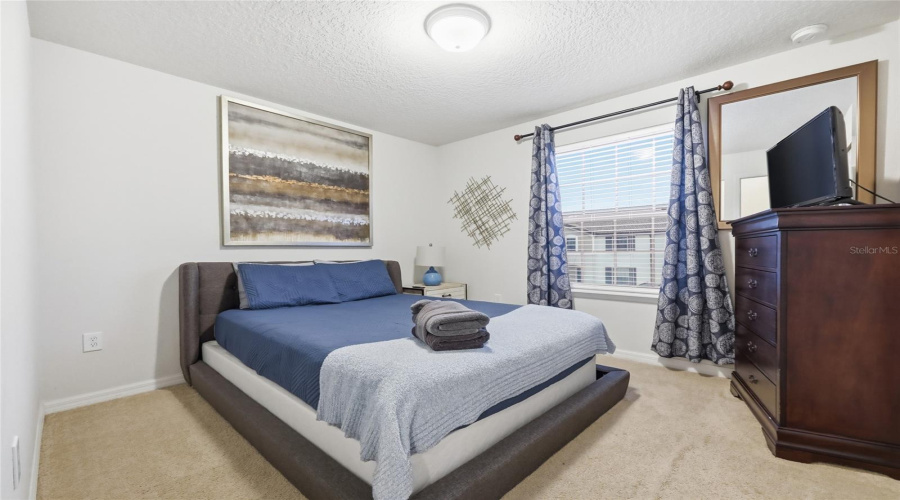 KISSIMMEE, Florida 34747, 5 Bedrooms Bedrooms, ,4 BathroomsBathrooms,Residential,For Sale,GENEVE,0,MFRO6370265