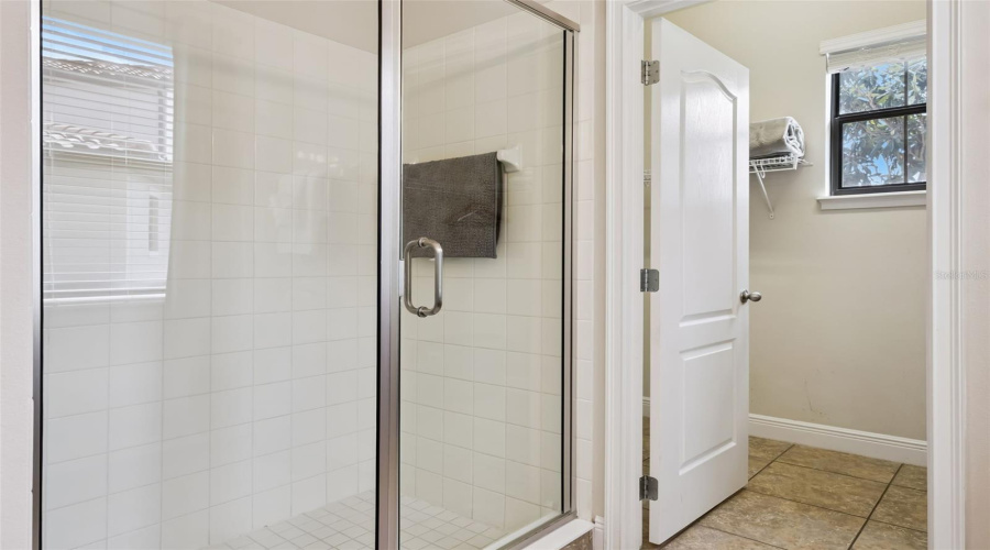 Upstairs Primary Bathroom