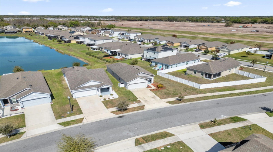 KISSIMMEE, Florida 34746, 3 Bedrooms Bedrooms, ,2 BathroomsBathrooms,Residential,For Sale,DESERT ROSE,0,MFRO6390149