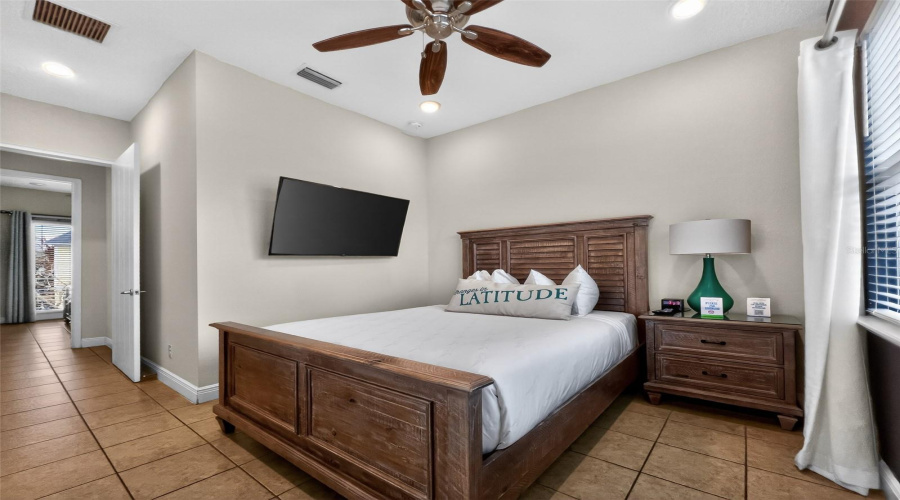 KISSIMMEE, Florida 34747, 3 Bedrooms Bedrooms, ,3 BathroomsBathrooms,Residential,For Sale,DREAMSICLE,0,MFRO6387518