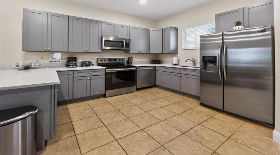 KISSIMMEE, Florida 34747, 3 Bedrooms Bedrooms, ,3 BathroomsBathrooms,Residential,For Sale,DREAMSICLE,0,MFRO6387518