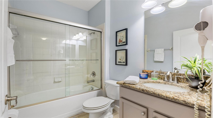 KISSIMMEE, Florida 34747, 5 Bedrooms Bedrooms, ,5 BathroomsBathrooms,Residential,For Sale,MAJESTY PALM,0,MFRO6390392