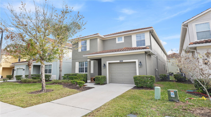 KISSIMMEE, Florida 34747, 5 Bedrooms Bedrooms, ,5 BathroomsBathrooms,Residential,For Sale,MAJESTY PALM,0,MFRO6390392