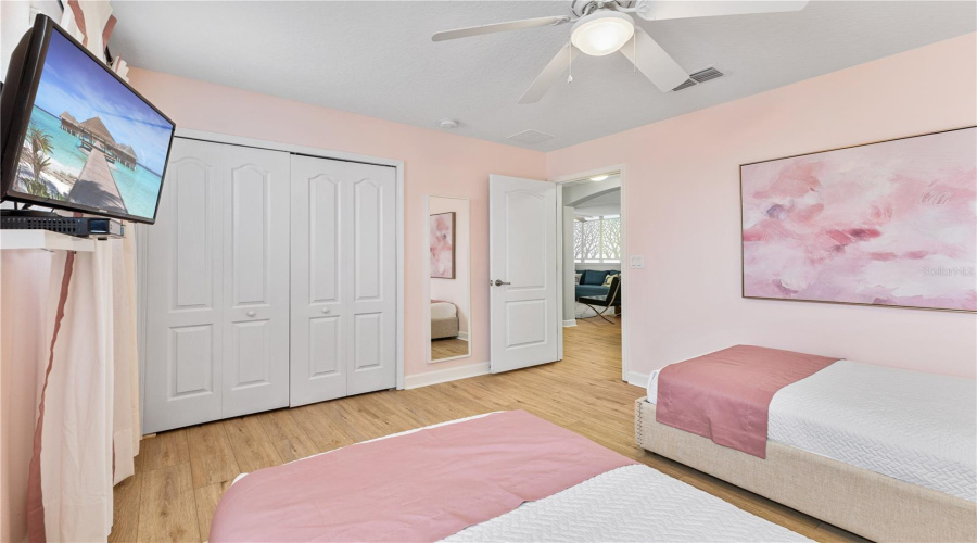 KISSIMMEE, Florida 34747, 5 Bedrooms Bedrooms, ,5 BathroomsBathrooms,Residential,For Sale,MAJESTY PALM,0,MFRO6390392