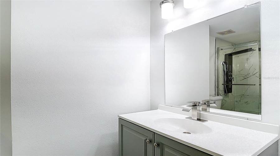 DAVENPORT, Florida 33837, 6 Bedrooms Bedrooms, ,3 BathroomsBathrooms,Residential,For Sale,WILDFLOWER,0,MFRO6390424