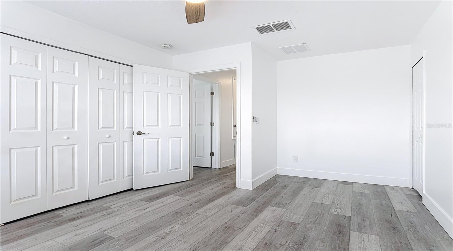 DAVENPORT, Florida 33837, 6 Bedrooms Bedrooms, ,3 BathroomsBathrooms,Residential,For Sale,WILDFLOWER,0,MFRO6390424