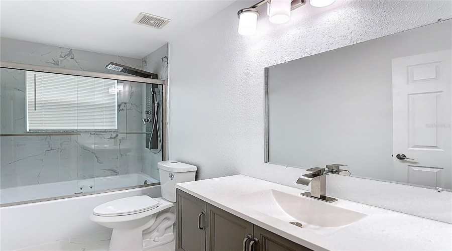 DAVENPORT, Florida 33837, 6 Bedrooms Bedrooms, ,3 BathroomsBathrooms,Residential,For Sale,WILDFLOWER,0,MFRO6390424