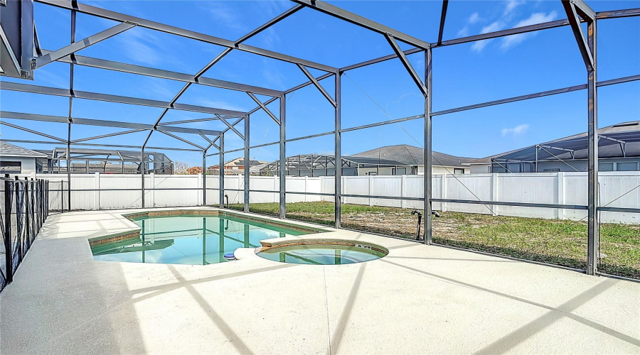 DAVENPORT, Florida 33837, 6 Bedrooms Bedrooms, ,3 BathroomsBathrooms,Residential,For Sale,WILDFLOWER,0,MFRO6390424