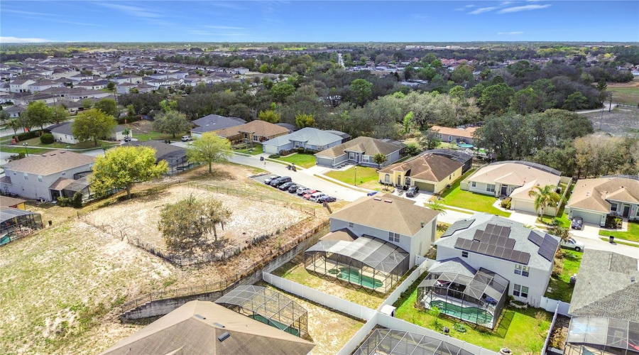 DAVENPORT, Florida 33837, 6 Bedrooms Bedrooms, ,3 BathroomsBathrooms,Residential,For Sale,WILDFLOWER,0,MFRO6390424