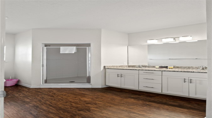 KISSIMMEE, Florida 34746, 4 Bedrooms Bedrooms, ,3 BathroomsBathrooms,Residential,For Sale,DIPLOMAT,0,MFRO6390188