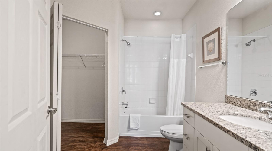 KISSIMMEE, Florida 34746, 4 Bedrooms Bedrooms, ,3 BathroomsBathrooms,Residential,For Sale,DIPLOMAT,0,MFRO6390188