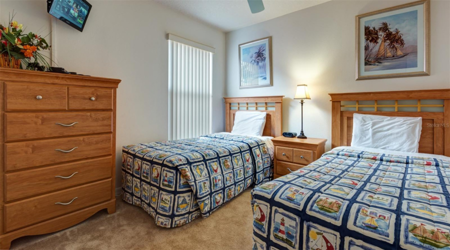 DAVENPORT, Florida 33896, 4 Bedrooms Bedrooms, ,3 BathroomsBathrooms,Residential,For Sale,ROYAL RIDGE,0,MFRS5139150