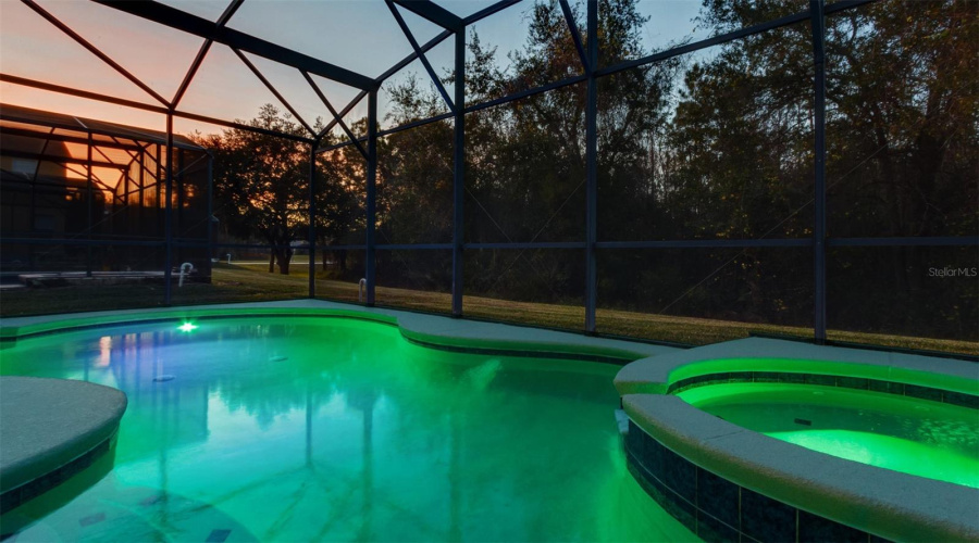 DAVENPORT, Florida 33896, 4 Bedrooms Bedrooms, ,3 BathroomsBathrooms,Residential,For Sale,ROYAL RIDGE,0,MFRS5139150