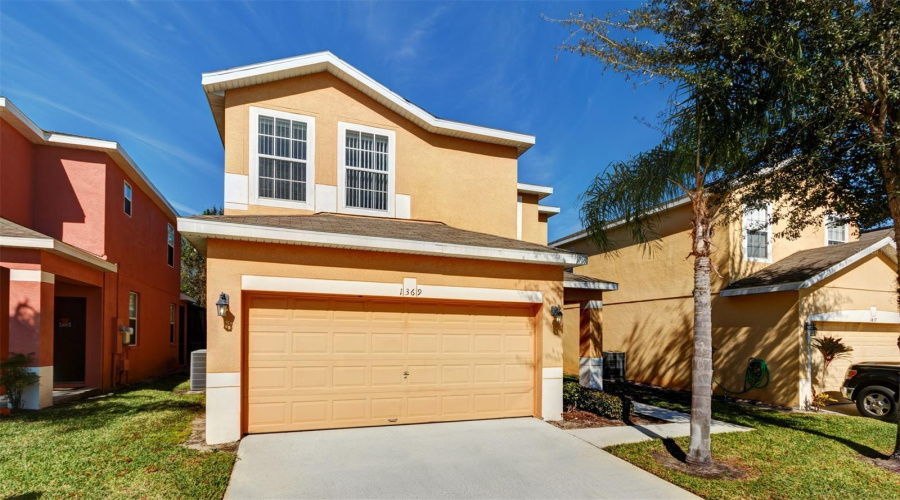 DAVENPORT, Florida 33896, 4 Bedrooms Bedrooms, ,3 BathroomsBathrooms,Residential,For Sale,ROYAL RIDGE,0,MFRS5139150