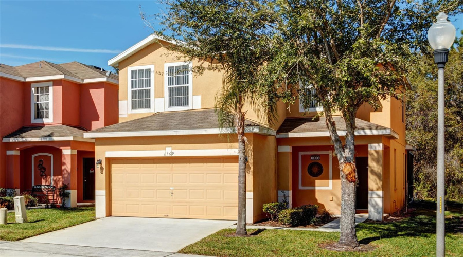 DAVENPORT, Florida 33896, 4 Bedrooms Bedrooms, ,3 BathroomsBathrooms,Residential,For Sale,ROYAL RIDGE,0,MFRS5139150