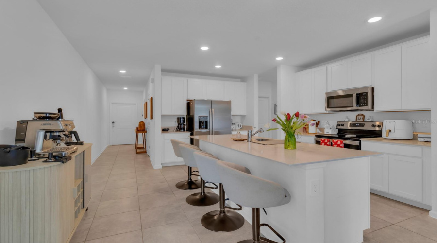 DAVENPORT, Florida 33837, 3 Bedrooms Bedrooms, ,2 BathroomsBathrooms,Residential,For Sale,CUMBERLAND,0,MFRS5145461