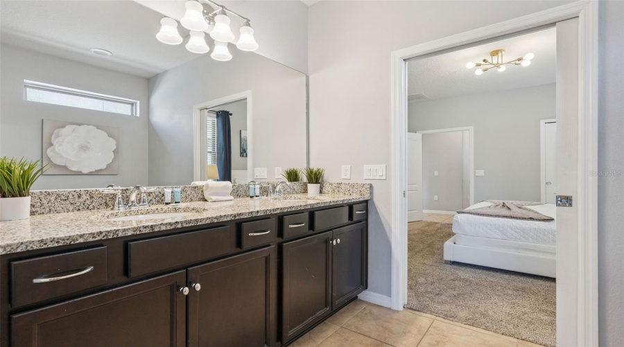 KISSIMMEE, Florida 34747, 6 Bedrooms Bedrooms, ,4 BathroomsBathrooms,Residential,For Sale,GOBI,0,MFRO6389603