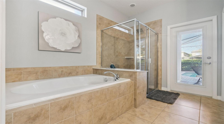 KISSIMMEE, Florida 34747, 6 Bedrooms Bedrooms, ,4 BathroomsBathrooms,Residential,For Sale,GOBI,0,MFRO6389603