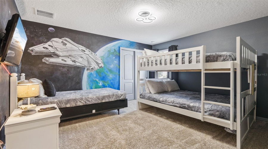 KISSIMMEE, Florida 34747, 6 Bedrooms Bedrooms, ,4 BathroomsBathrooms,Residential,For Sale,GOBI,0,MFRO6389603