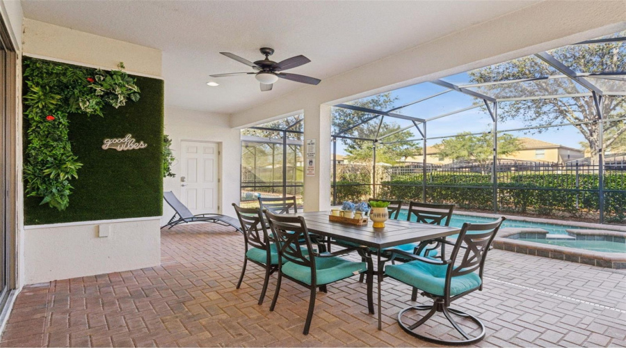 KISSIMMEE, Florida 34747, 6 Bedrooms Bedrooms, ,4 BathroomsBathrooms,Residential,For Sale,GOBI,0,MFRO6389603