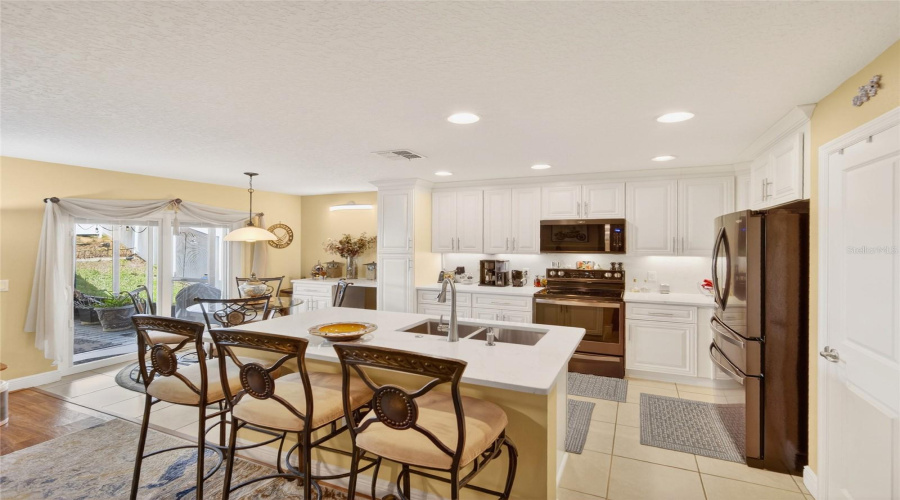 DAVENPORT, Florida 33897, 4 Bedrooms Bedrooms, ,2 BathroomsBathrooms,Residential,For Sale,BACOPA,0,MFRS5145342